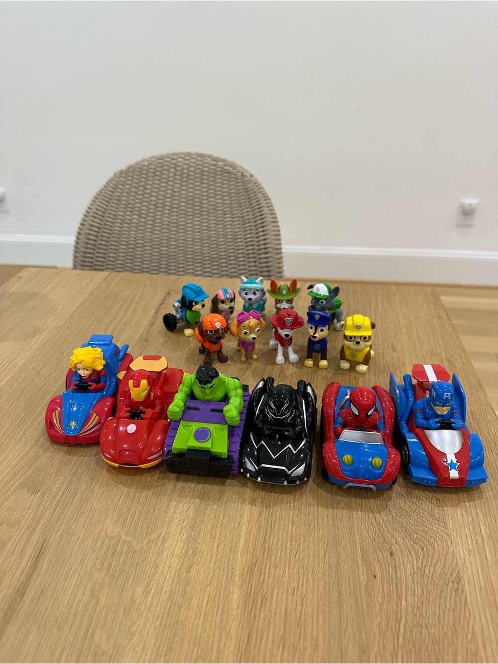 Lot of Paw Patrol & Marvel Superhero Push Cars Playset